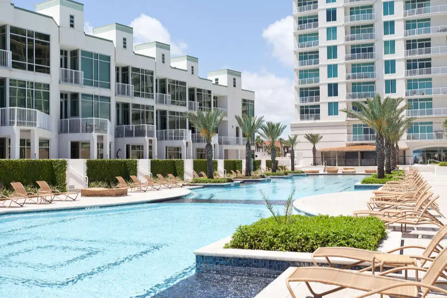 South Padre Island Condos Offering the Most Spacious Pool Areas